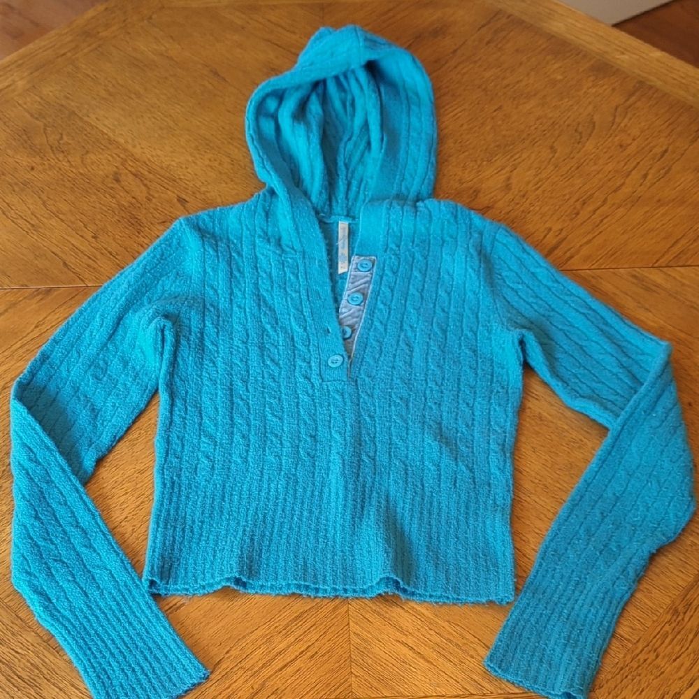 Y2K Vibrant Turquoise V-Neck Hooded Sweater
